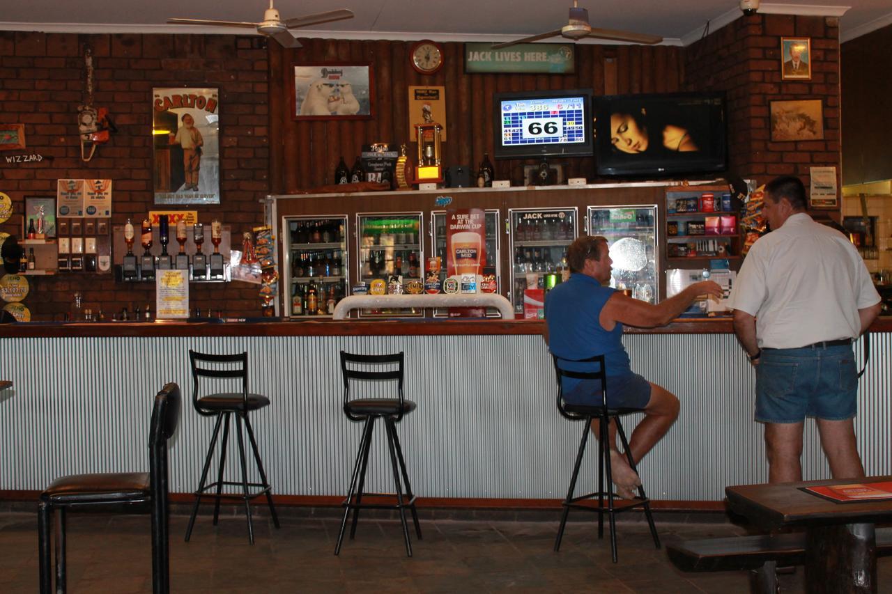 Corroboree Park Tavern Marrakai ภายนอก รูปภาพ